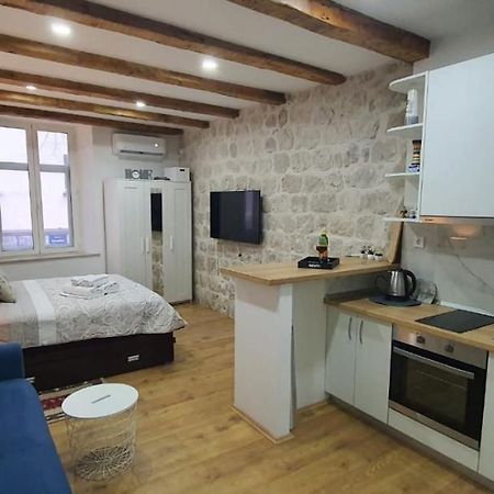Tramuntana Free Parking Apartment ดูบรอฟนิก ภายนอก รูปภาพ