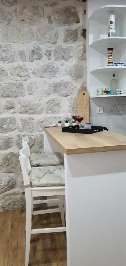 Tramuntana Free Parking Apartment ดูบรอฟนิก ภายนอก รูปภาพ